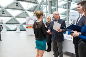 kézfogás díjátadó