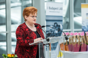 szalai piroska előadást tart