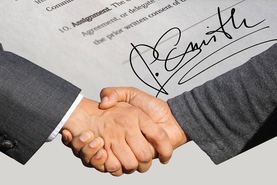 aláírás megállapodás